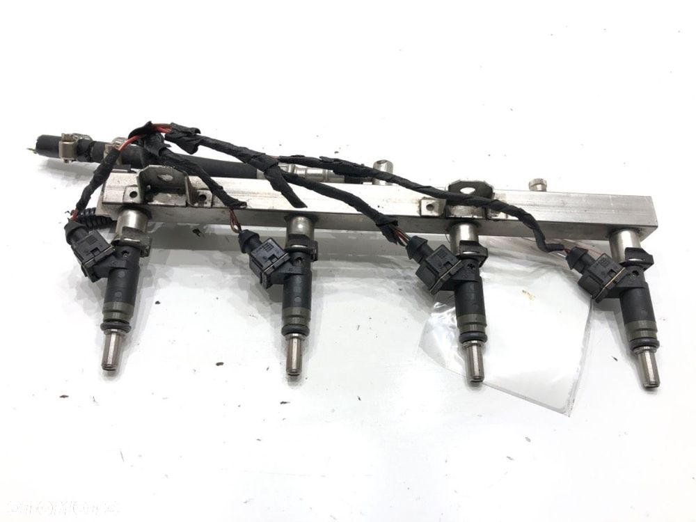 LISTWA WTRYSKOWA - 76.00 PLN - BMW 3 (E46) 1997 - 2005 316 i 85 kW [115 KM] benzyna 2002 - 2005 - 1