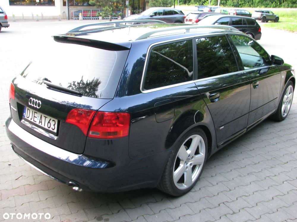 Audi A4 Avant 2.0 TDI DPF - 10
