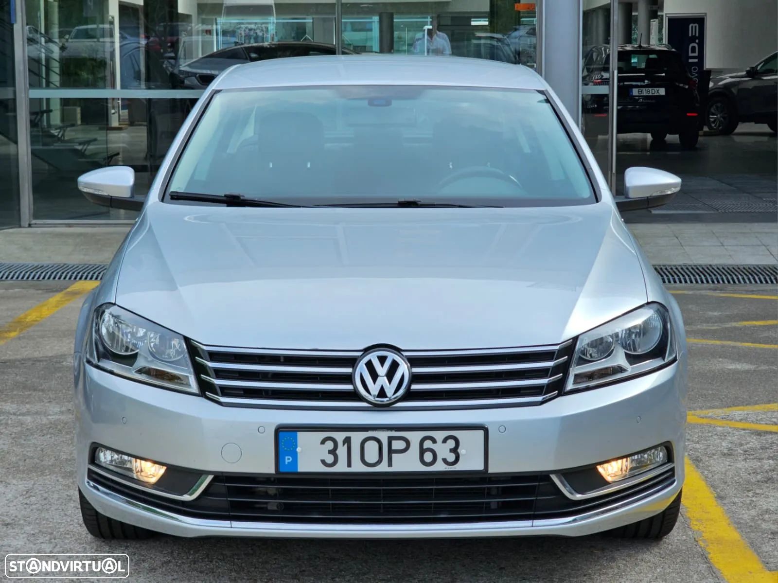 VW Passat 1.6 TDI Confortline - 1