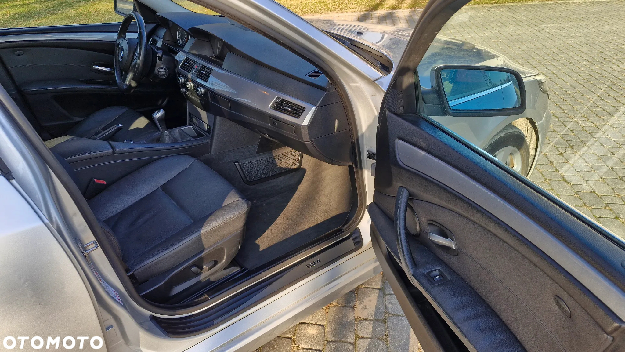 BMW Seria 5 525xd - 7