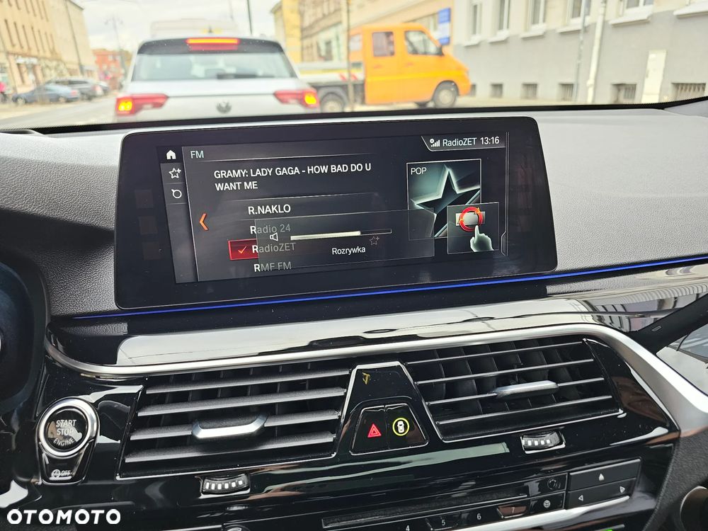 BMW 6GT 630i Sport Line - 12