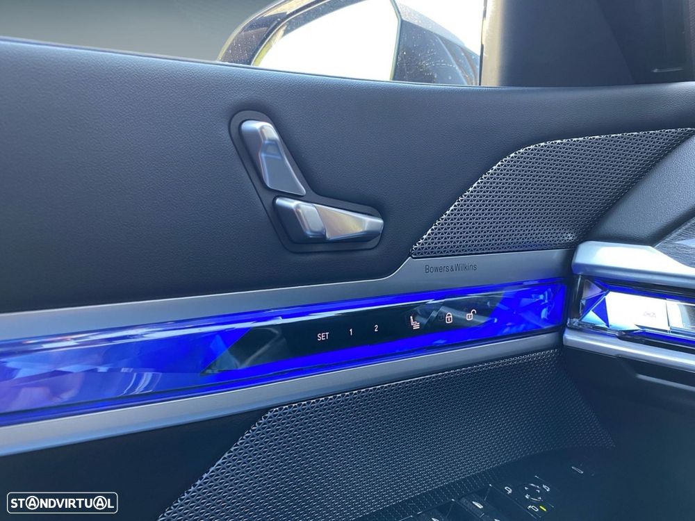 BMW i7 eDrive50 Pack Desportivo M Pro — fotografia 19
