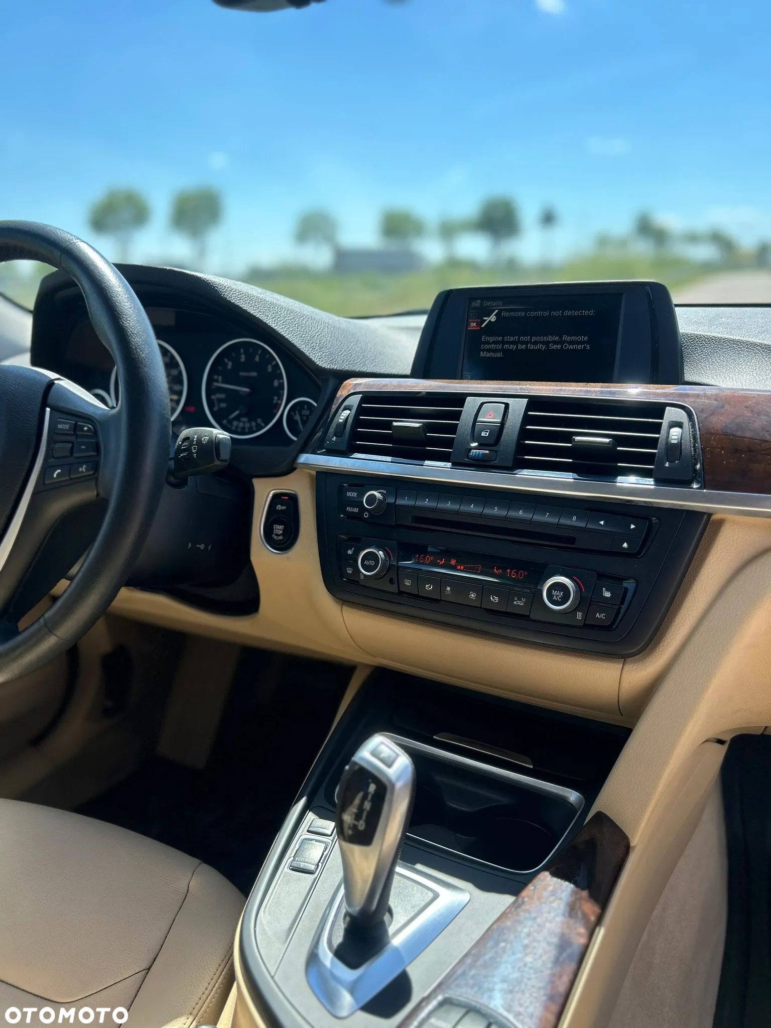 BMW Seria 3 328i xDrive Luxury Line - 12
