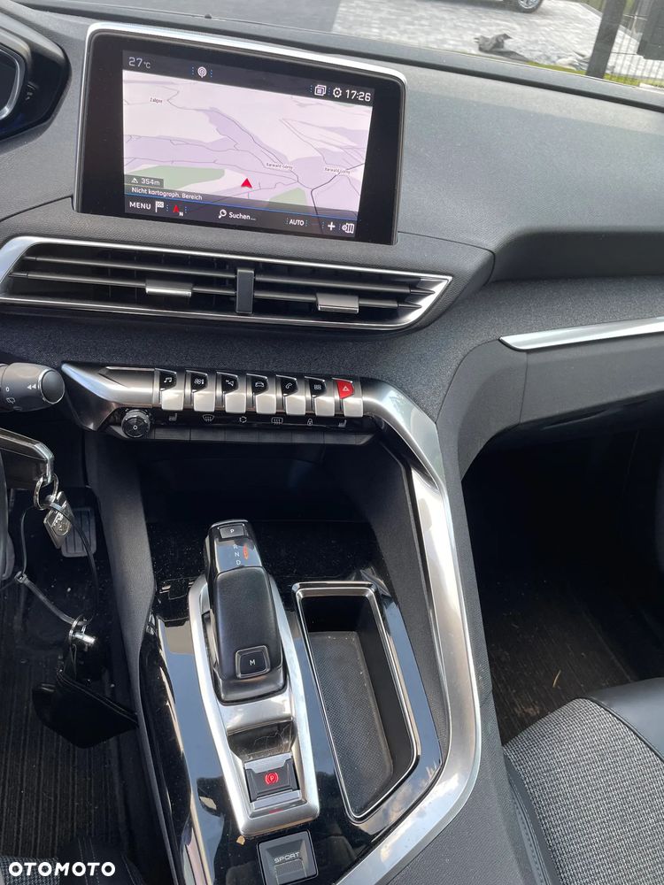 Peugeot 5008 BlueHDi 120 EAT6 Allure - 19
