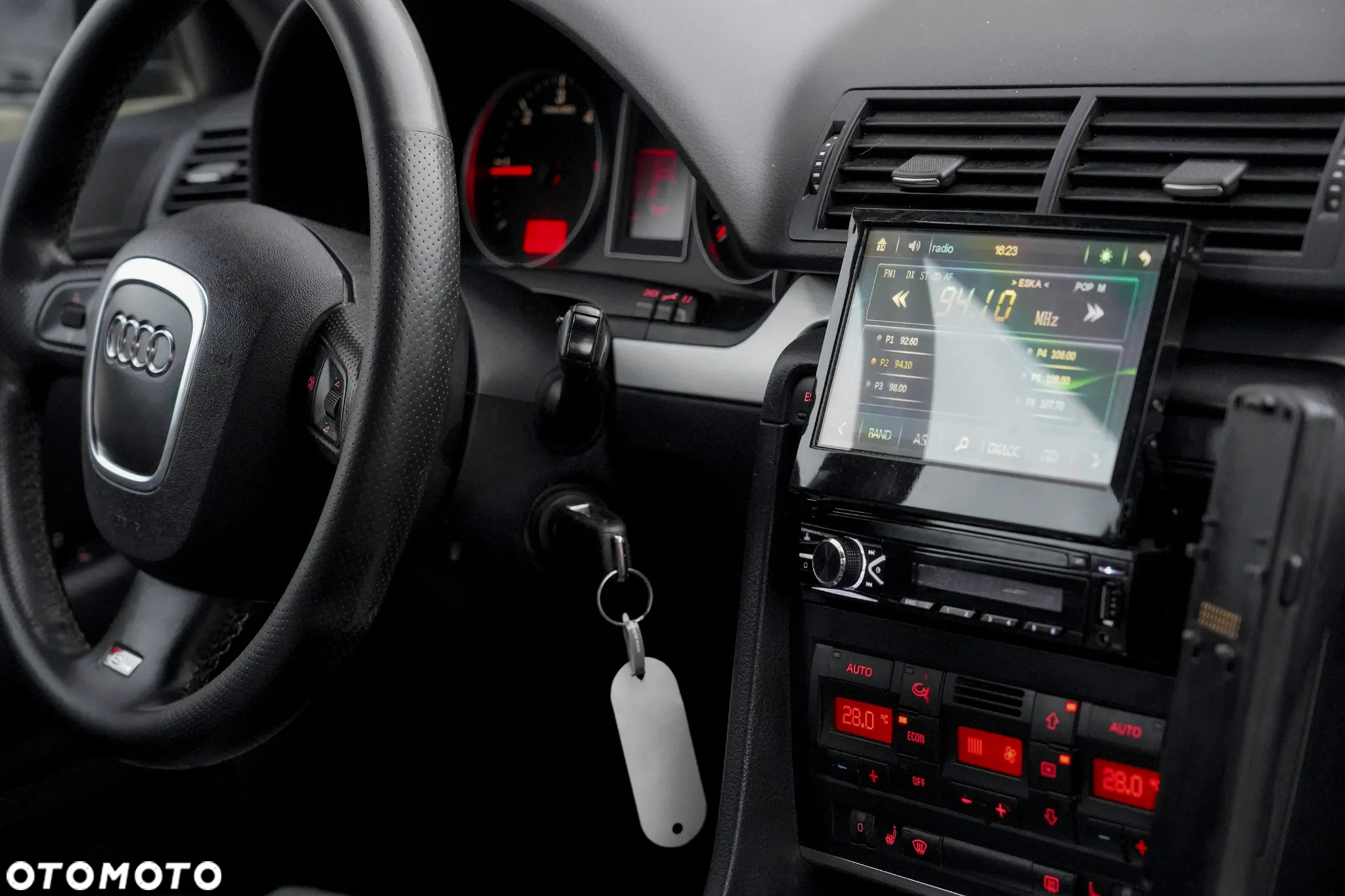Audi A4 Avant 2.0 TDI - 17