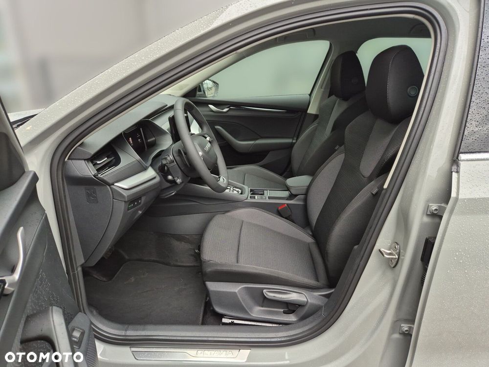 Skoda Octavia 1.5 TSI mHEV Drive Selection DSG - 18