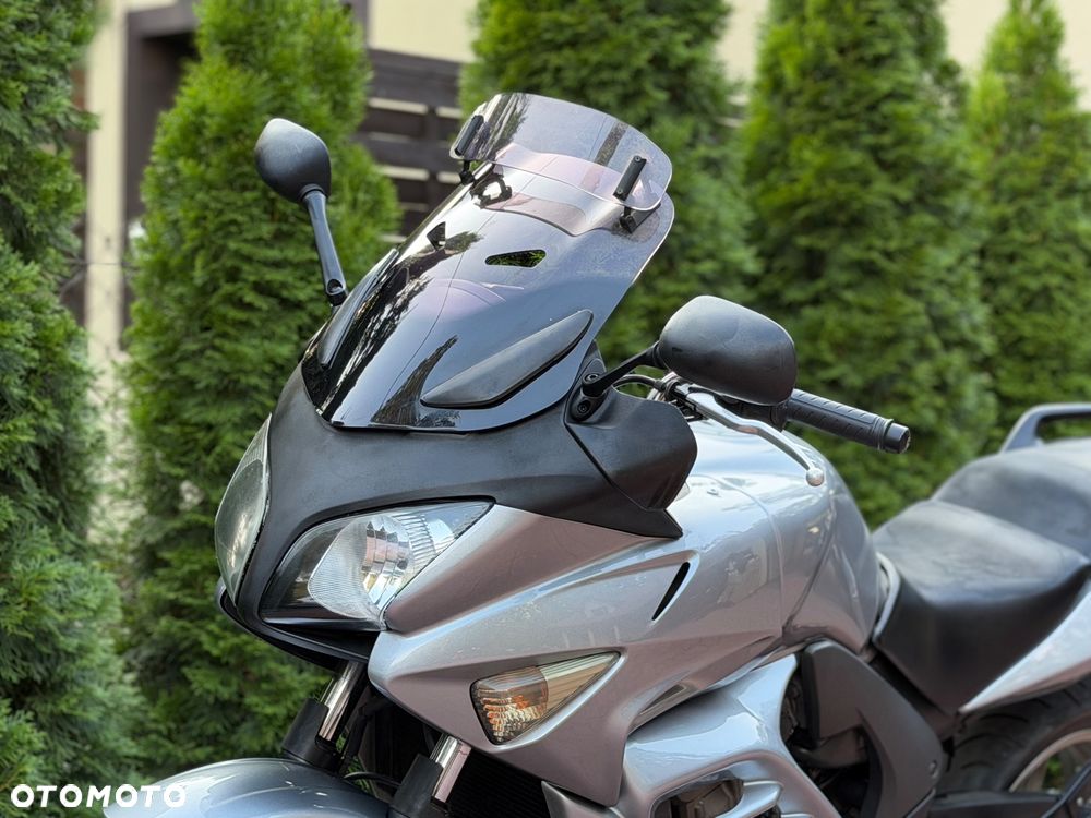 Honda CBF - 18