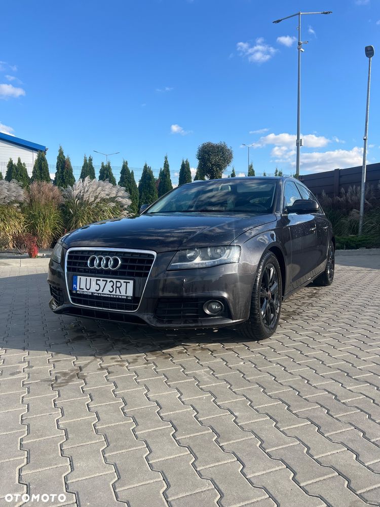 Audi A4 - 1