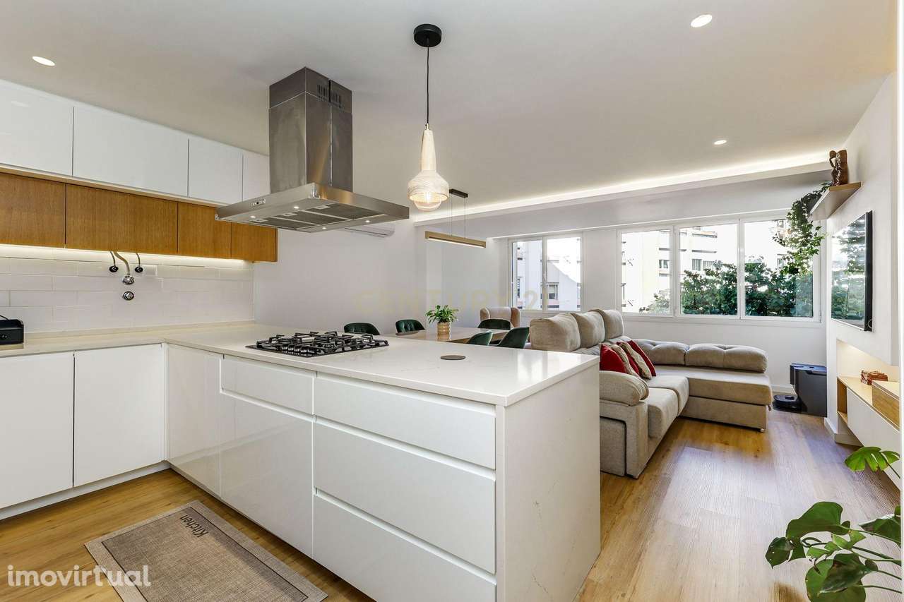 Apartamento T2 | Totalmente remodelado | Linda-a-Velha - Grande imagem: 5/21