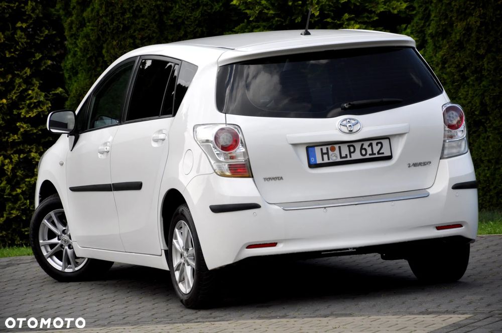 Toyota Verso 1.8 Premium EU5 7os - 21