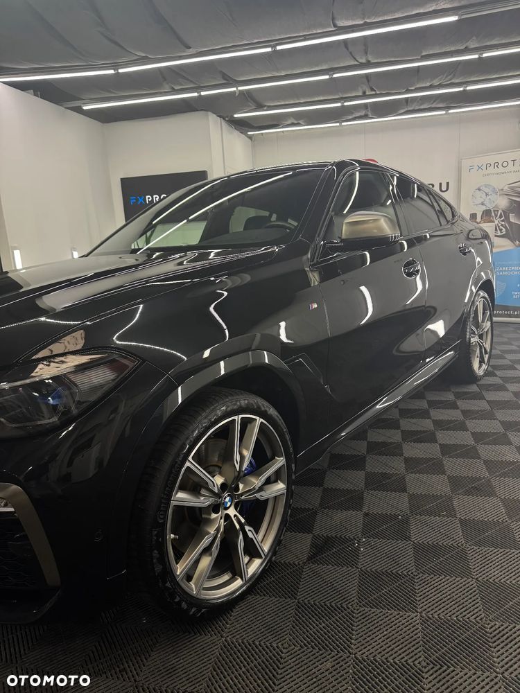 BMW X6 - 11