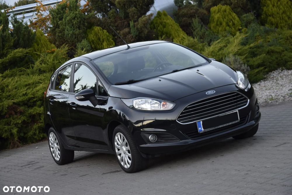 Ford Fiesta 1.25 Ambiente - 30