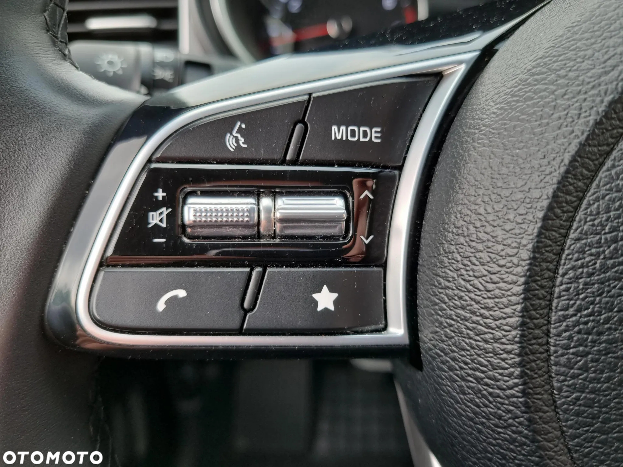 Kia XCeed 1.5 T-GDI M - 23