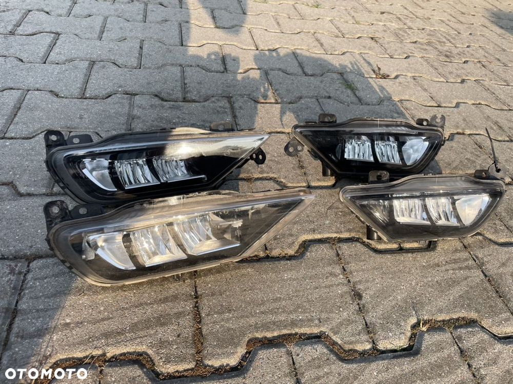 Volvo xc60 xc90 halogen Led przód - 1