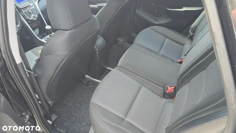 Hyundai i30 1.4 Comfort - 13