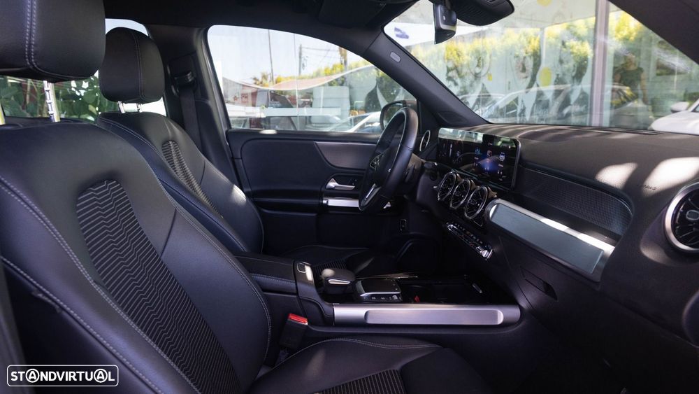Mercedes-Benz GLB 200 d Progressive - 13