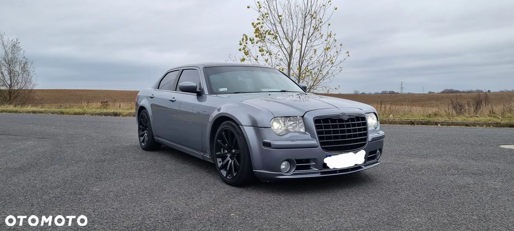 Chrysler 300C 6.1 V8 Hemi SRT8 - 9