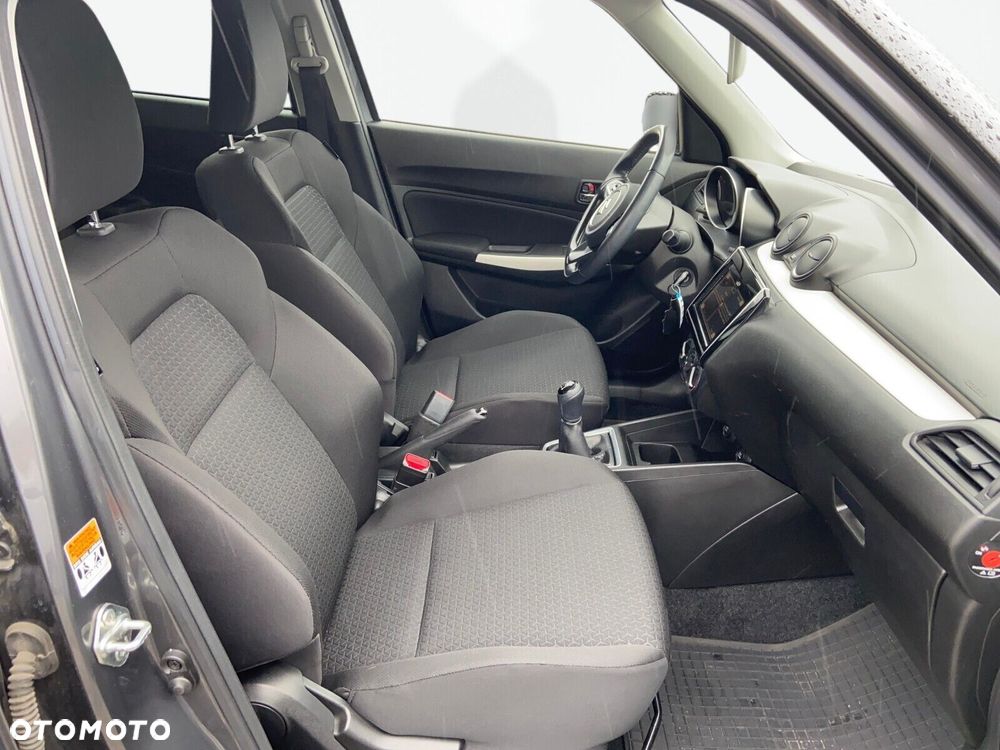 Suzuki Swift - 15