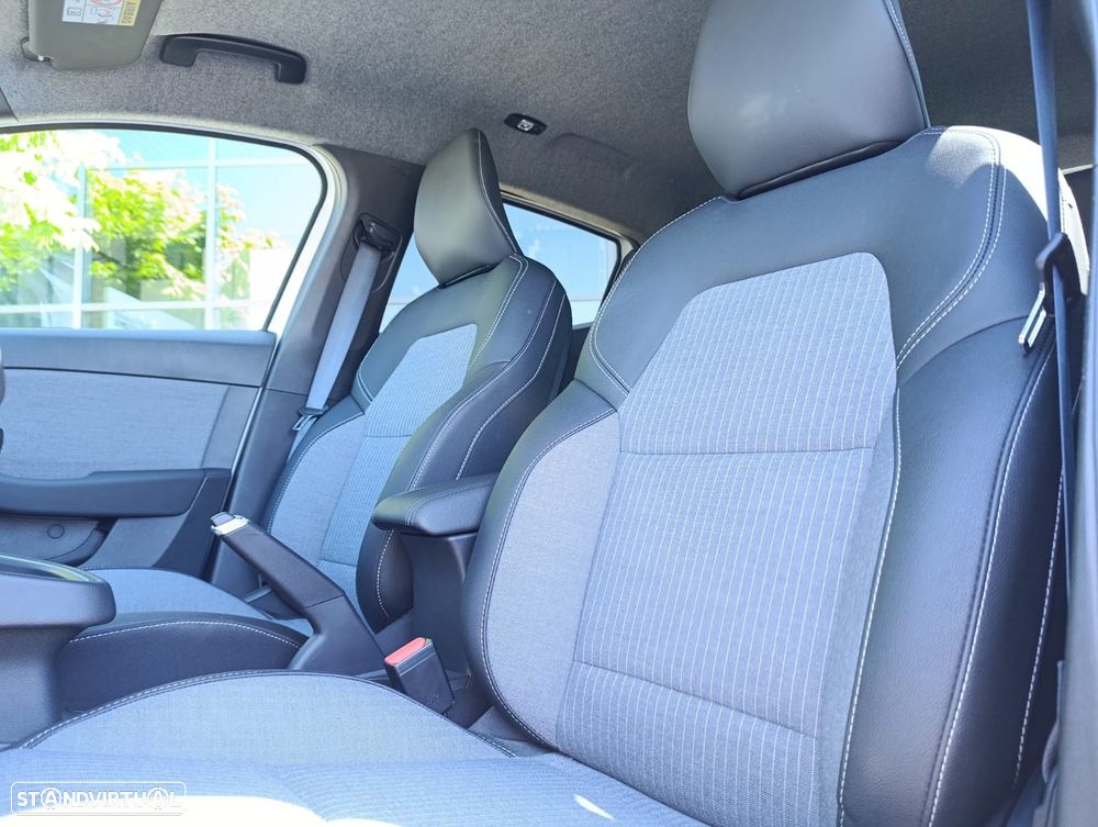 Renault Clio 1.0 TCe Techno Bi-Fuel - 14