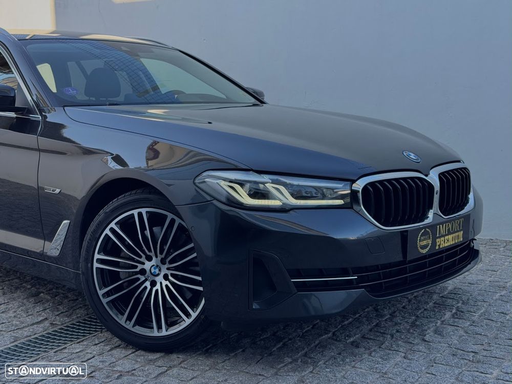 BMW 520 e Aut. Luxury Line - 2