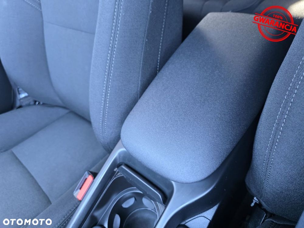 Volvo V40 - 31
