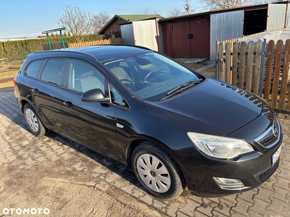 Opel Astra 1.4 T Enjoy - 24