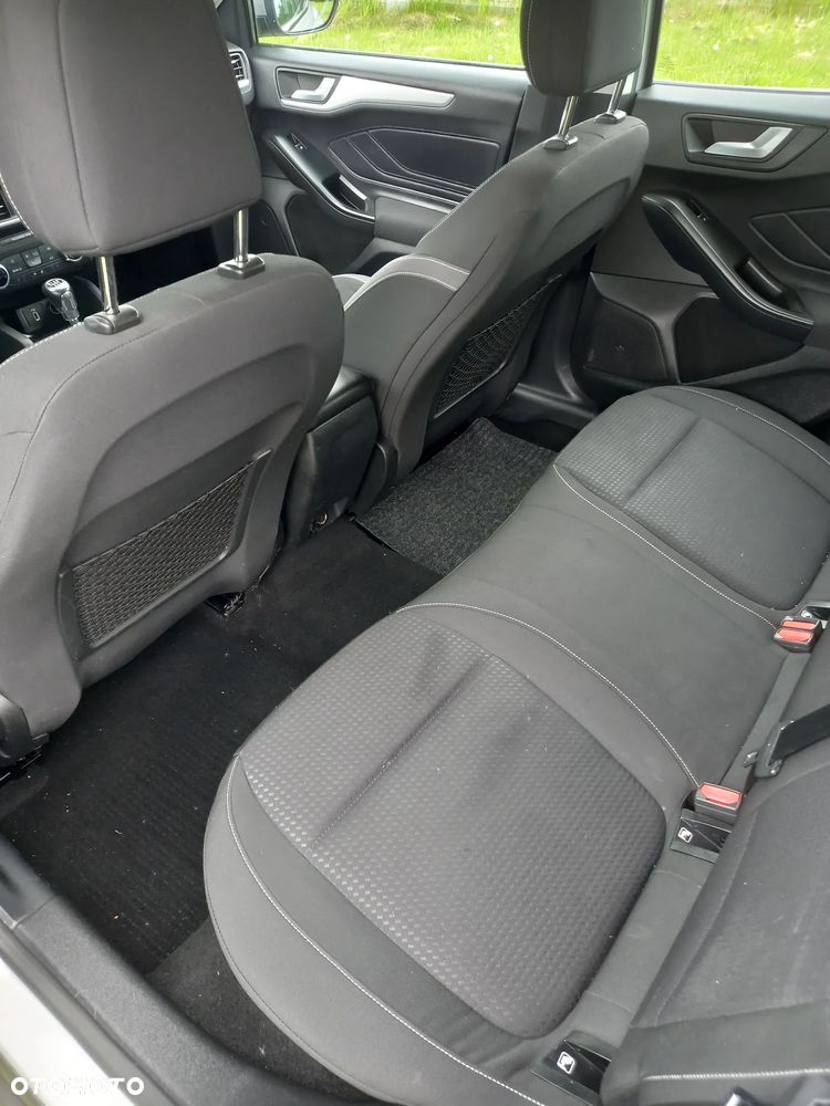 Ford Focus 1.5 EcoBlue Titanium X - 11