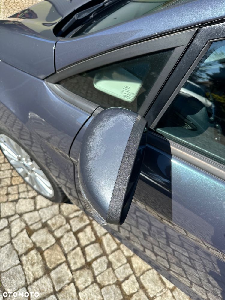 Ford Fiesta - 12