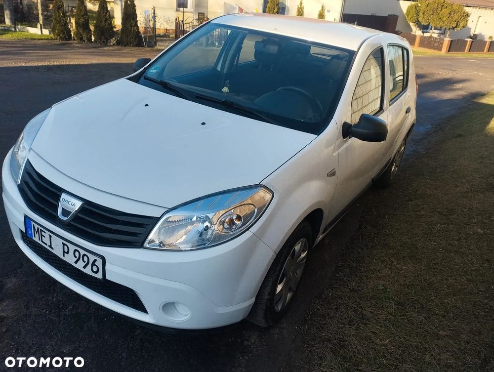Dacia Sandero 1.2 16V - 1