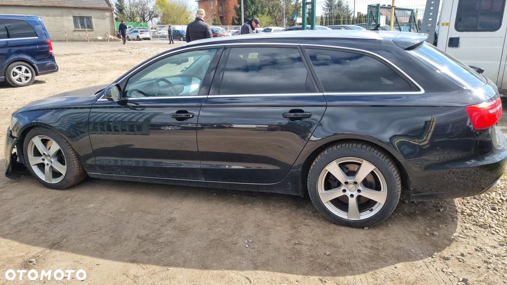 Audi A6 Avant - 8