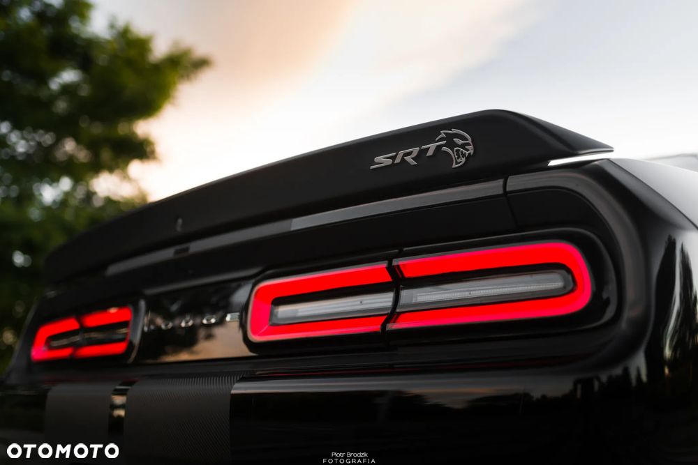Dodge Challenger 6.2 Hellcat - 5