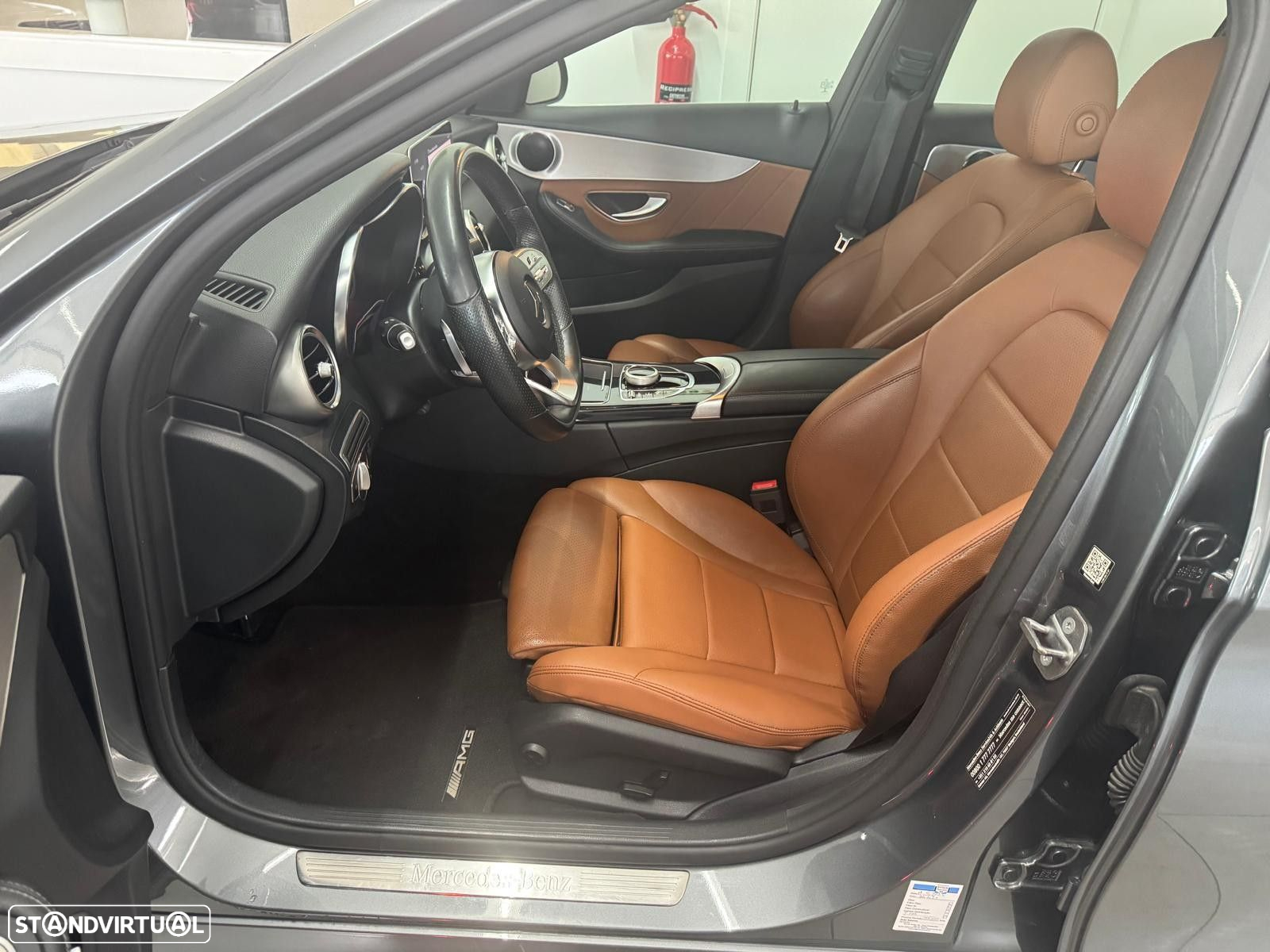 Mercedes-Benz C 300 d AMG Line - 18