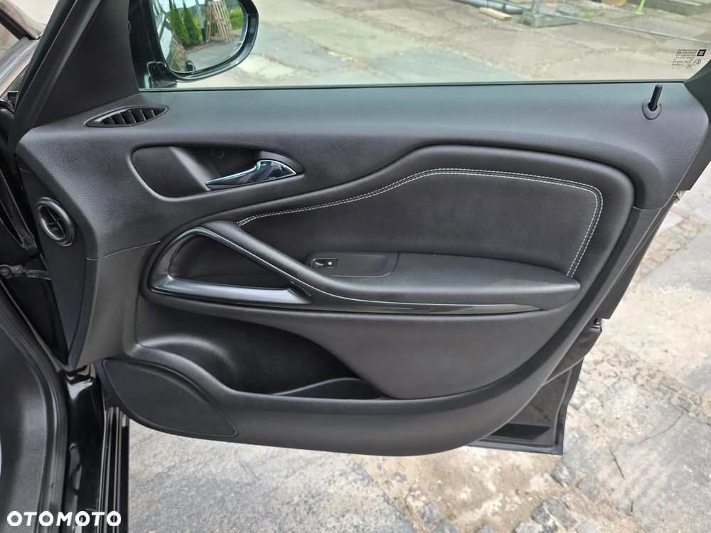 Opel Zafira 2.0 D (CDTI ecoFLEX) Start/Stop Innovation - 25