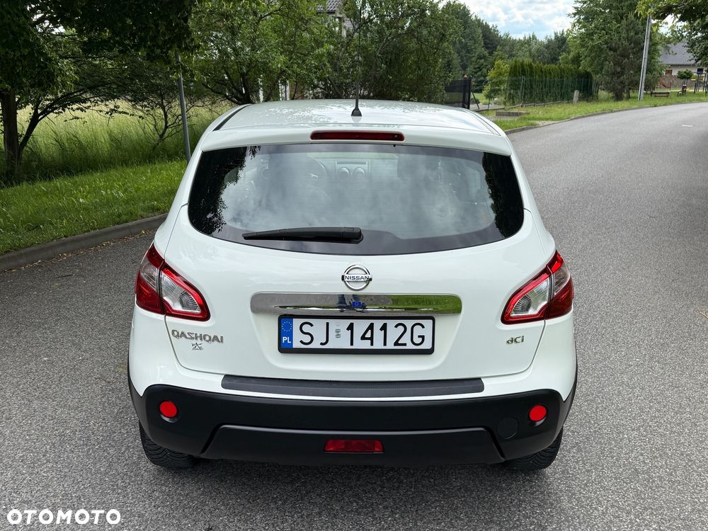 Nissan Qashqai 1.5 dCi Tekna - 11