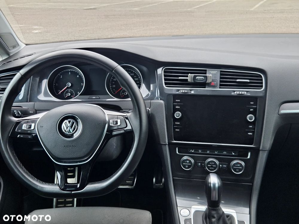 Volkswagen Golf GTD 2.0 TDI SCR DSG - 18