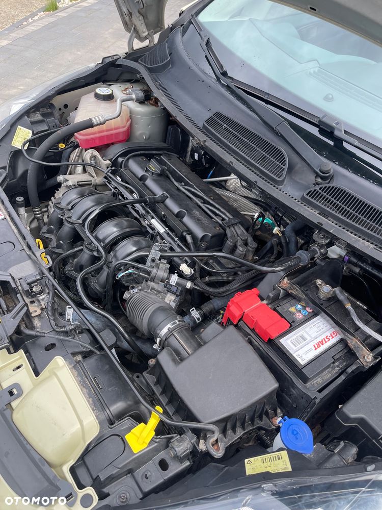 Ford Fiesta 1.25 Ghia - 23