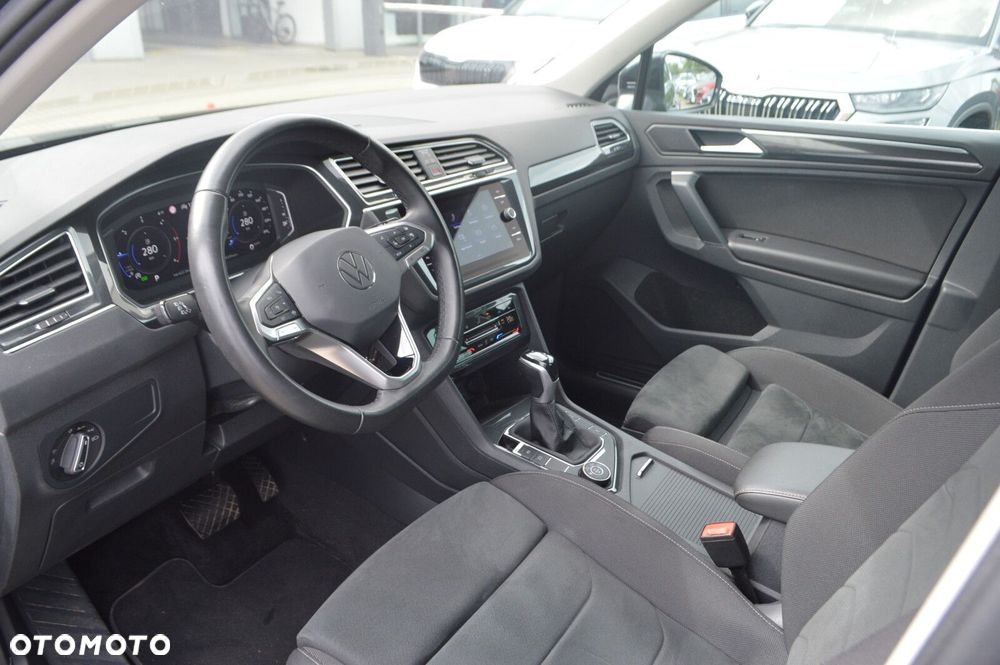 Volkswagen Tiguan 2.0 TDI SCR 4Mot Elegance DSG - 6
