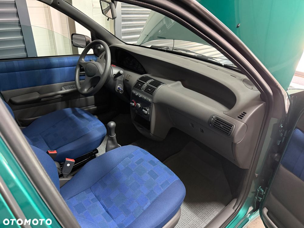 Fiat Punto - 18