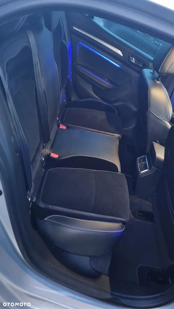 Renault Megane 1.5 Blue dCi Equilibre EDC - 9