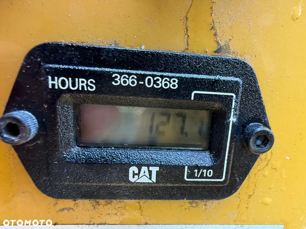 Caterpillar CB 1.7 - 9