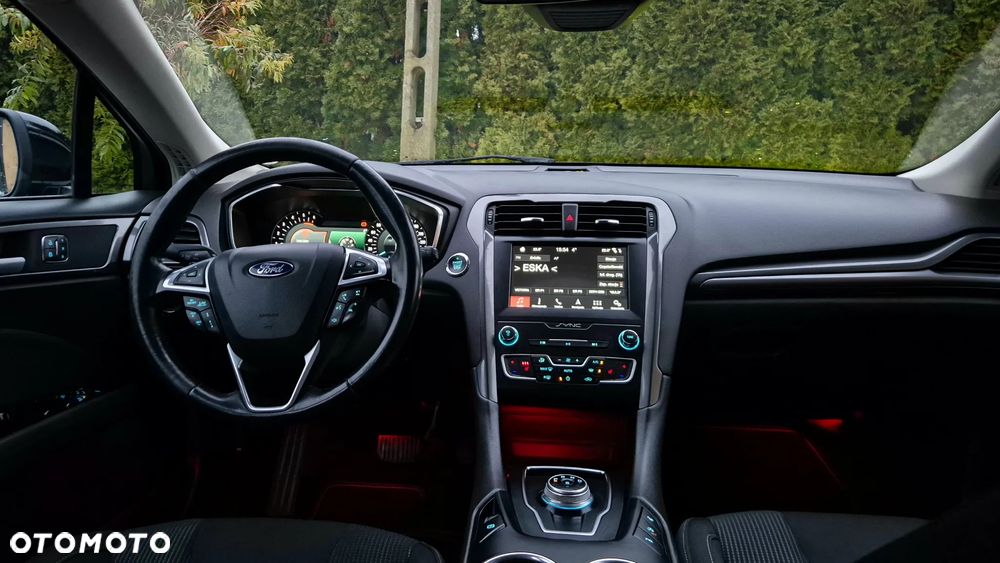 Ford Mondeo 2.0 EcoBlue Titanium - 40