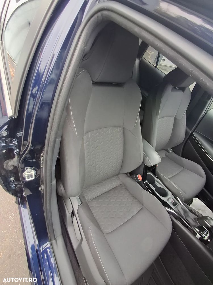 Suzuki Swace 1.8 E-CVT HEV Passion - 13