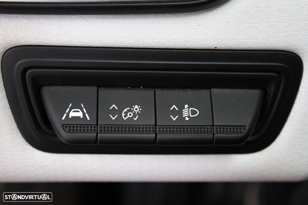 Renault Clio 1.0 TCe Evolution - 20