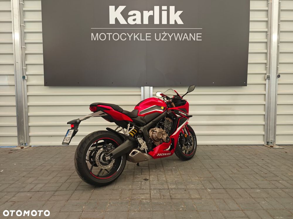 Honda CBR - 3