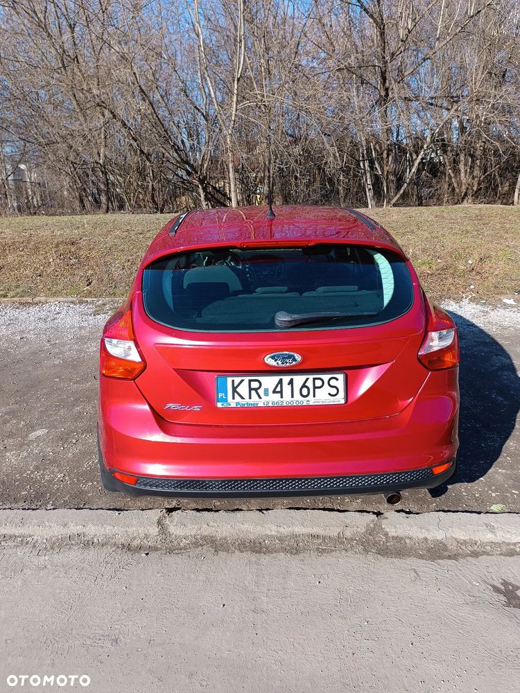Ford Focus 1.6 EcoBoost Titanium - 11