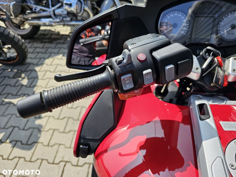 BMW R - 8