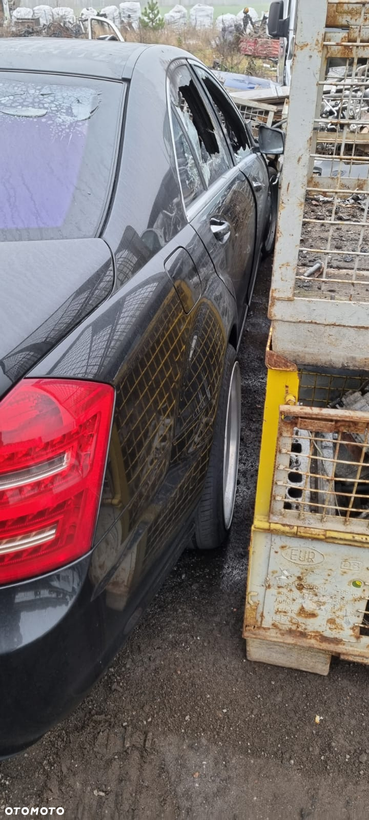 Ćwiartka tylna tył błotnik Mercedes S Klasa S63 AMG W221 2011r. - 3