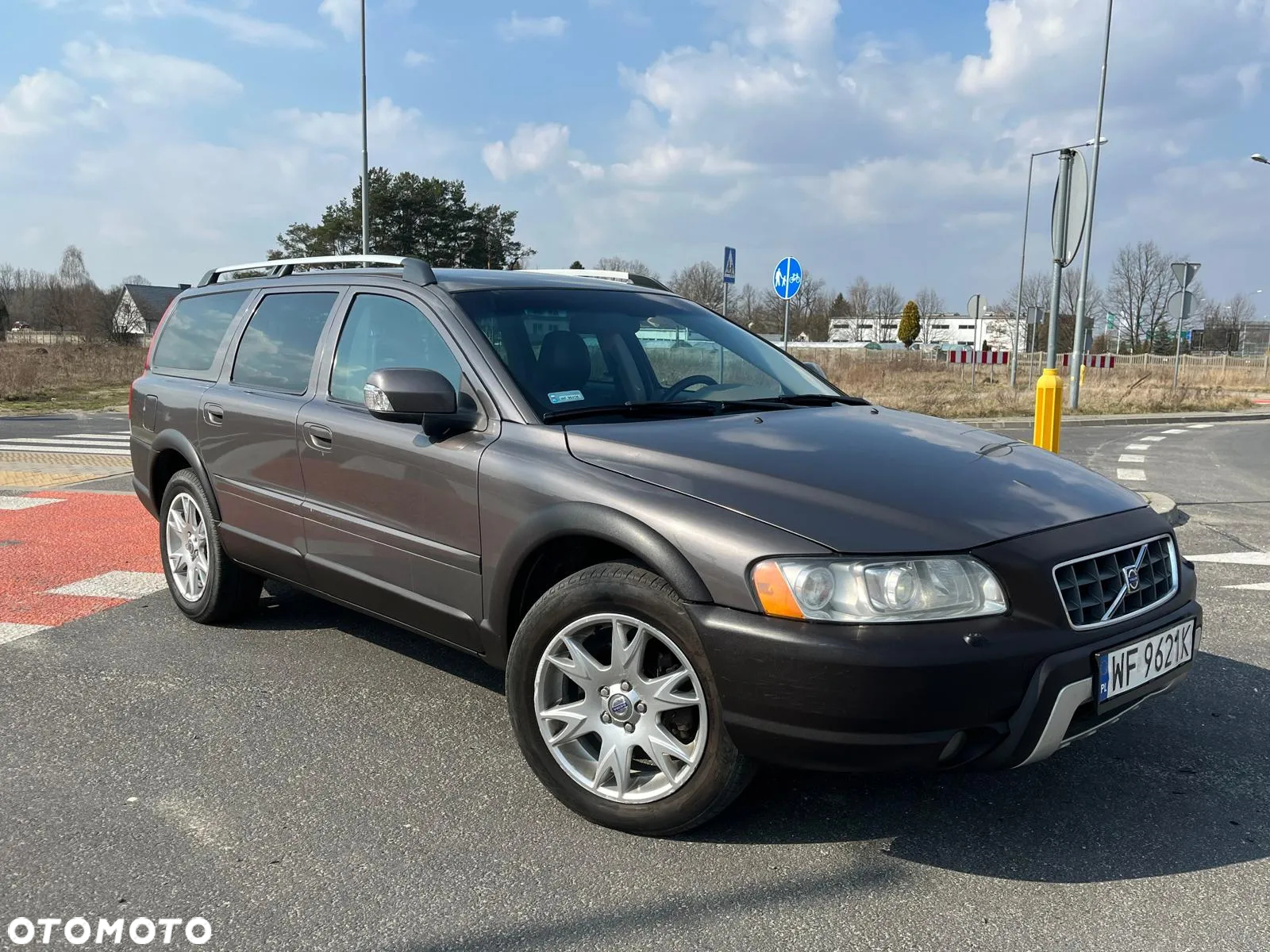 Volvo XC 70 D5 AWD Momentum - 6