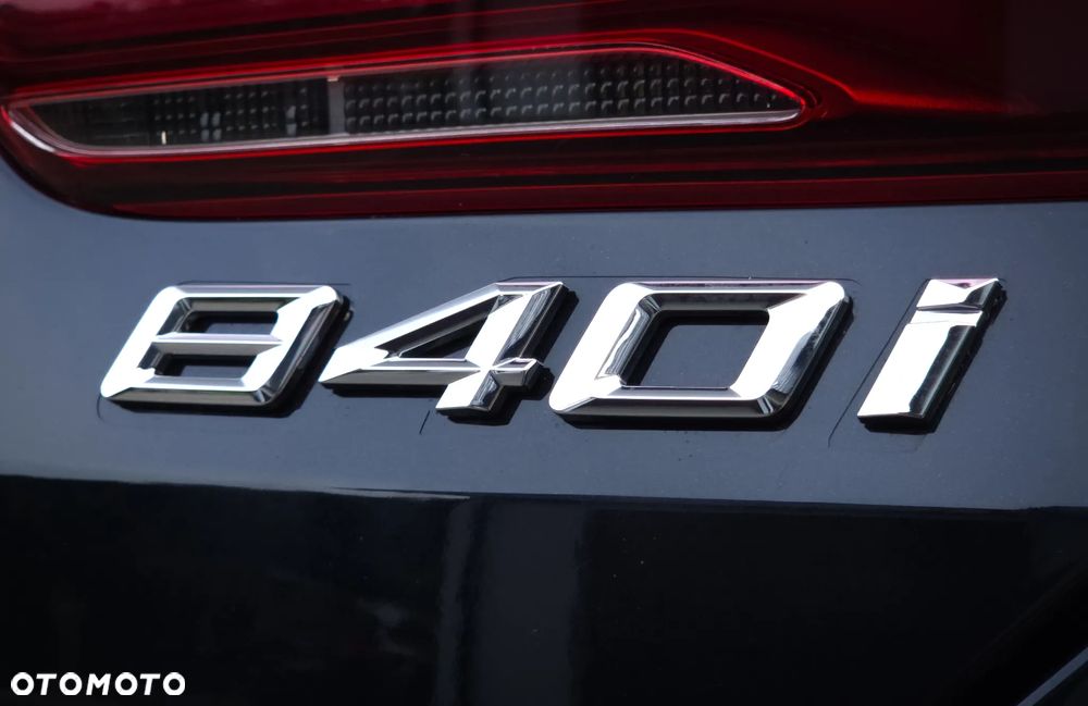 BMW Seria 8 840i - 10