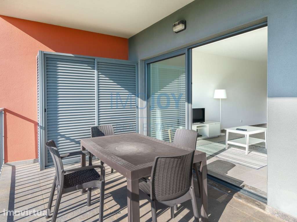 Apartamento T2 Localizado no Algarve Race Resort em Portimão - Grande imagem: 2/54
